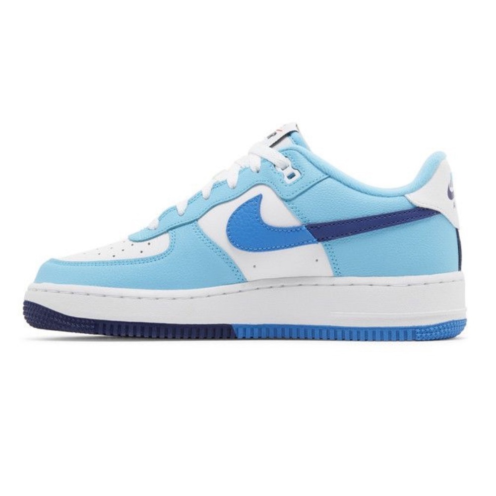 Nike 
Air force 1 gs
'Split light photo blue'
Brand new - Picture 10 of 12